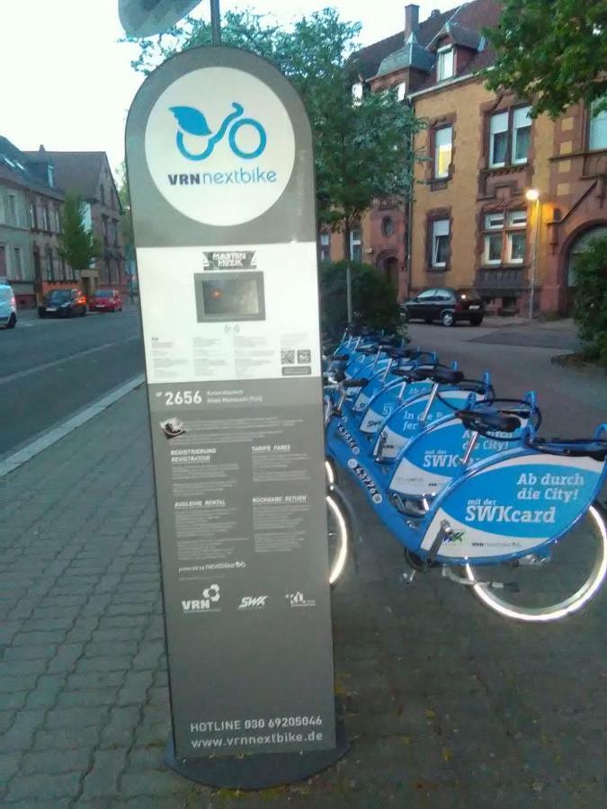 Doppelbettzimmer Mit Bad Kaiserslautern Kültér fotó